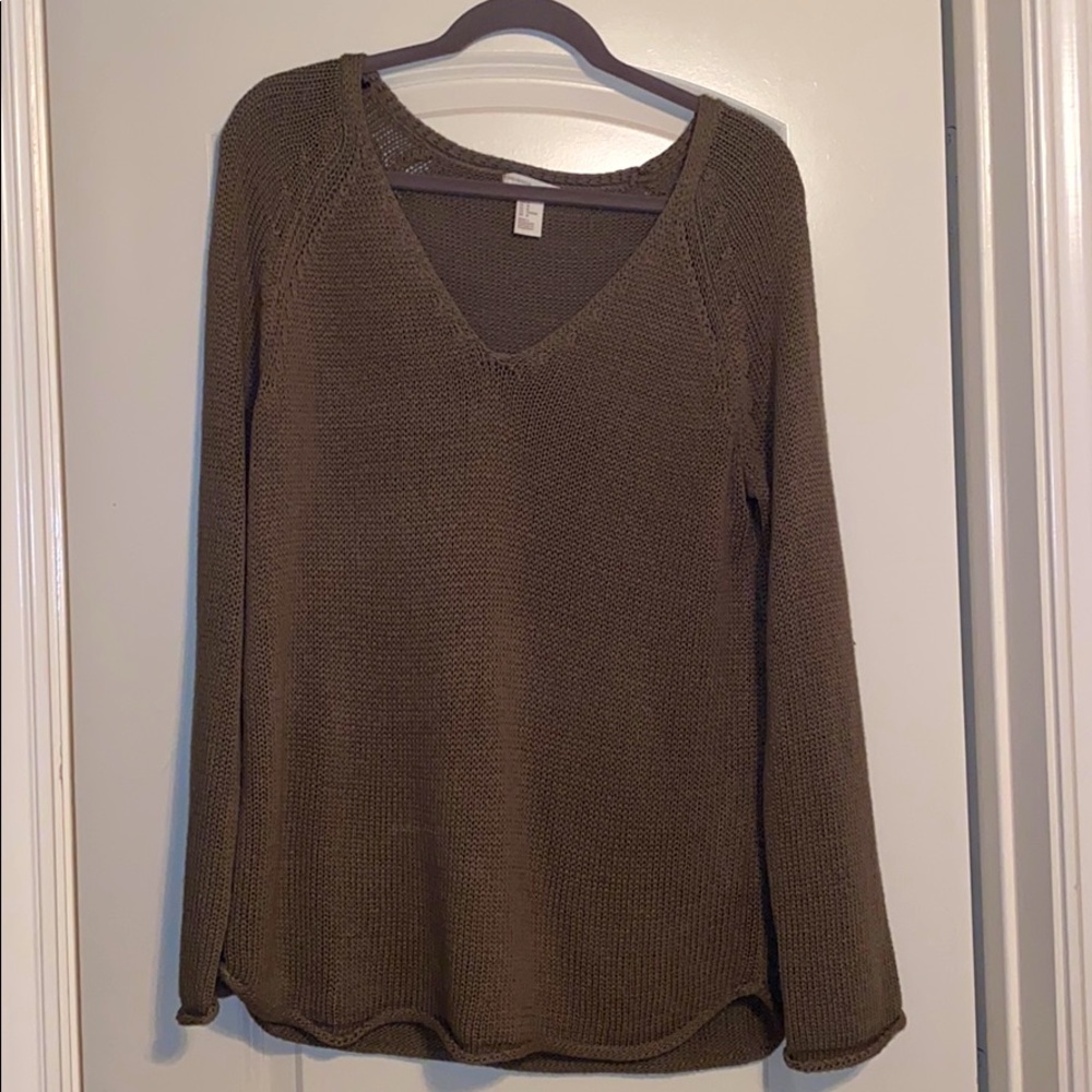 Green H&M sweater, Size Medium